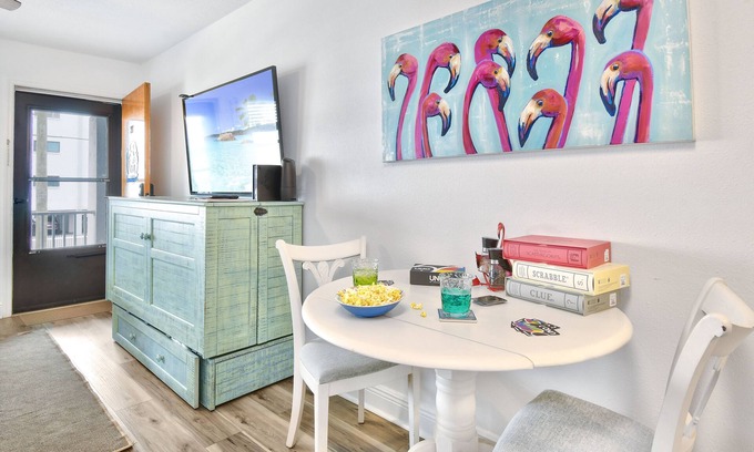 St. Pete Beach Apartment | Funshine Sunset Beach - Steps from the beach!, Funshine Sunset Beach - Heated Pool, Steps from the