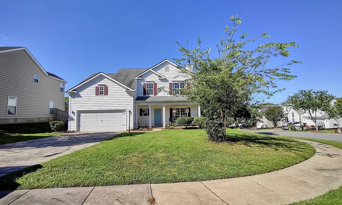 Concord House | Furnished, All Util Incl Corporate/Short Term 4 Bdrm Home/Great School!