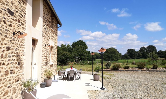 Saint-Ellier-du-Maine House | Gîte Mon Pré Vert