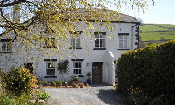 Liverton House | Gages Mill