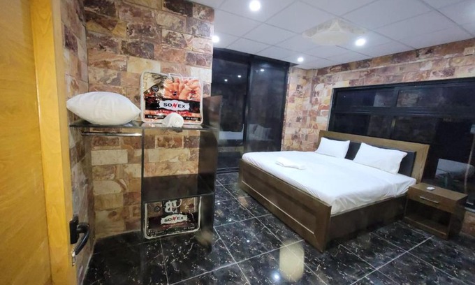 Dhirkot Hotel | Galaxy Hill Resorts Murree, Residence inn GHR9320