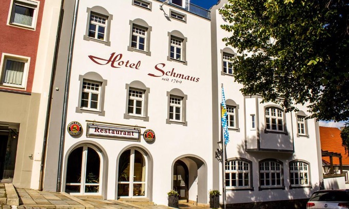 Viechtach Hotel | Garni Hotel Schmaus