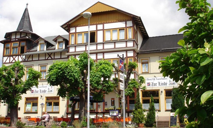 Finsterbergen Hotel | Gasthaus & Hotel Zur Linde