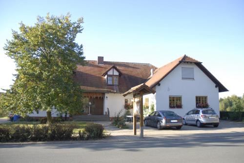 Oberdachstetten House | Gasthaus-Pension Hofmann