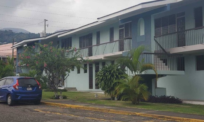 New Kingston Villa | Gated Studio By The Pavillian Mall Near US Embassy Liguanea Kingston