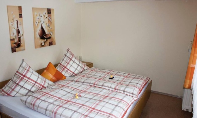 Neuschoenau Apartment | Gemütliche Ferienwohnung mit großer Terrasse direkt am Nationalpark Lusen