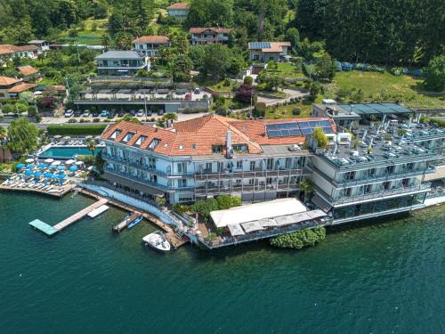 Pettenasco Hotel | Giardinetto