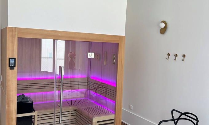 Epinal Apartment | "Gite Vosges en ville" sauna apartment, wellness area in the heart of Epinal