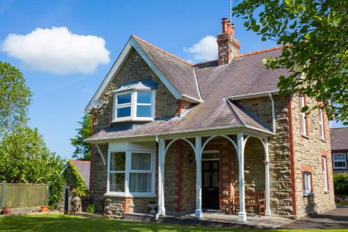 Rhydlewis House | Glenydd Aberporth