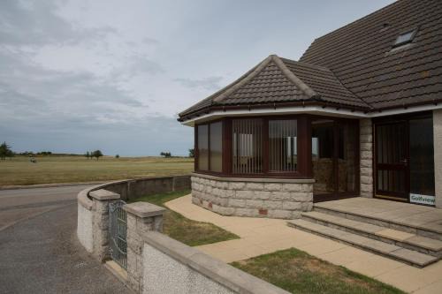 Buckie House | Golfview