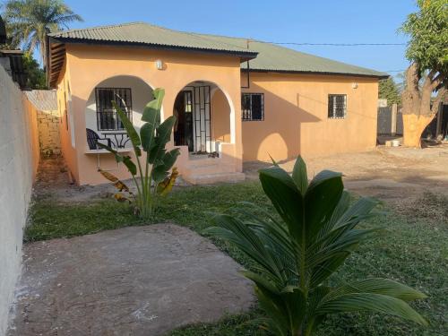 Brufut House | Good Vibes Guesthouse