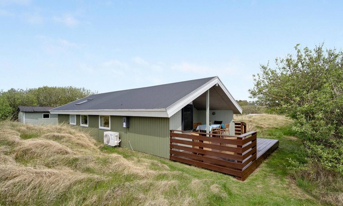 Rindby Strand House | Gorgeous home in Fanø with WiFi