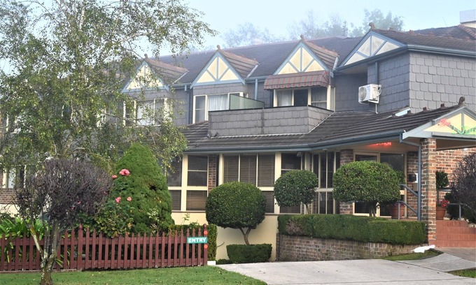 Mittagong Hotel | Grand Country Lodge Motel