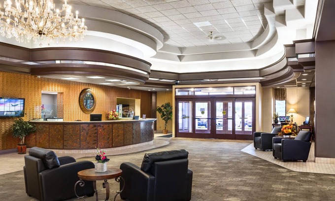 Minot Hotel | Grand Hotel