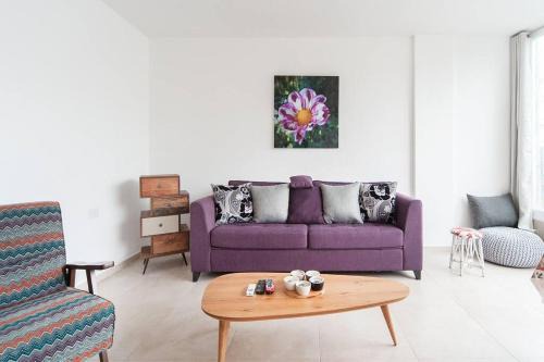 Tel Aviv Apartment | Grape by HolyGuest