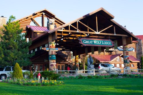 Lake Delton Cabin | Great Wolf Lodge Wisconsin Dells