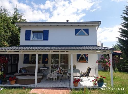 Rydzewo House | Grecki domek na Mazurach