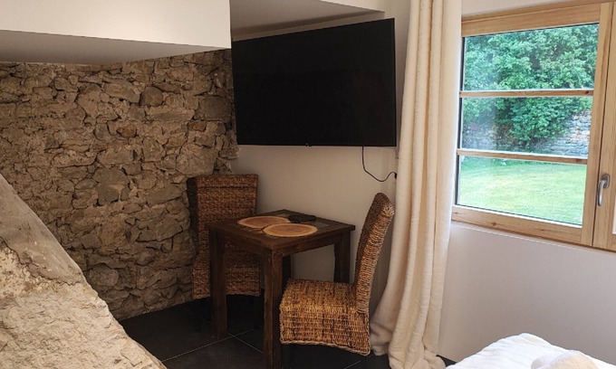 Metabief House | Guest house located in the heart of the village of Métabief, fully equipped luxu