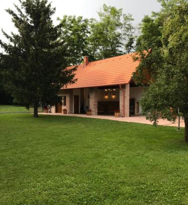 Egyhazasradoc Apartment | Gyöpszer Gyöngye Vendégház