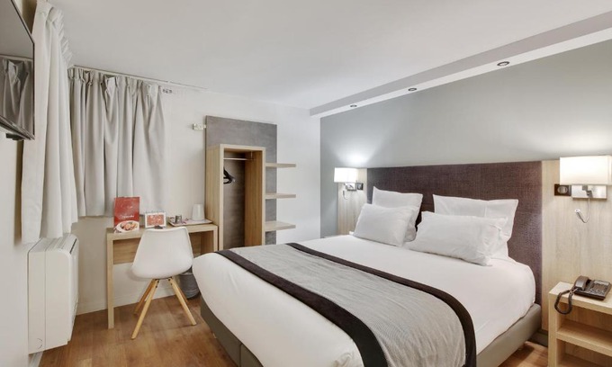 Quartier de la Boule - Champs-Pierreux Hotel | Hôtel l'Amandier