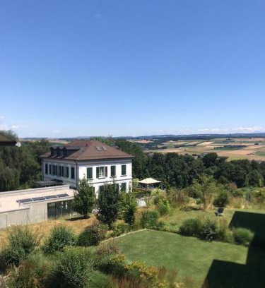 Cossonay Hotel | Hôtel Le Funi de Cossonay