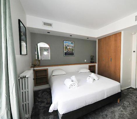 Cœur de Ville Hotel | Hôtel & Restaurant Le Patio VICHY