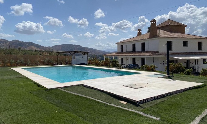 Alora Villa | Hacienda Los Olivos Alora Grupos grandes Fiestas Pista de padel