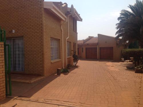 Maputsoe Bed & Breakfast | Hae Bed and Breakfast