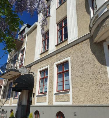 Landskrona Hotel | Hamnhotellet Kronan