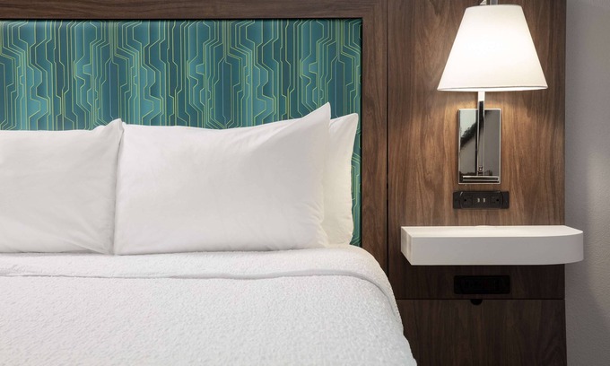 Kingsland Hotel | Hampton Inn Kingsland