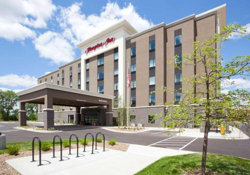 Roseville Hotel | Hampton Inn Minneapolis-Roseville,MN