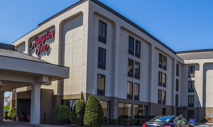 Winchester Hotel | Hampton Inn Winchester-University/Mall Area