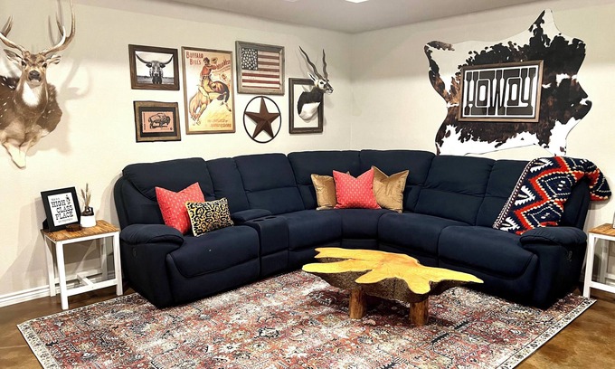 Lampasas House | Hankins’ Hideaway: Spacious 3BR Western Lodge w/Modern Amenities in Lampasas