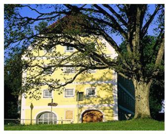 Seeon-Seebruck Hotel | Haus Rufinus am Kloster Seeon