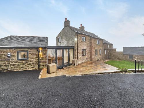 Longnor House | Headlands Farm