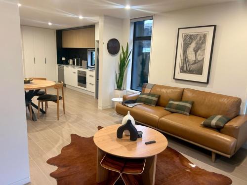 Christchurch City Centre Apartment | Heart of the City Stay - With the Best Coffee!