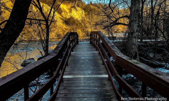 Redwood Falls House | Hidden Gem of Redwood Falls - The Vintage Inn