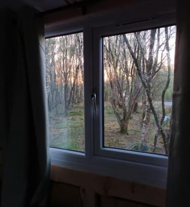 Criccieth Other | Hideaway Glamping cabin- Caban cudd