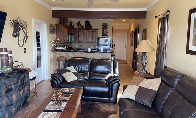 Gruene Condo | Hill Country condo in historic Gruene on the Guadalupe River & Gruene Hall