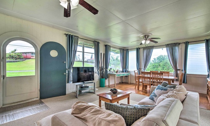 Hilo Cottage | Hilo Home Base - 3 Miles to State Park & Beach!