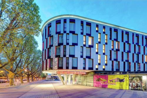 Wasen Hotel | Hilton Garden Inn Stuttgart NeckarPark