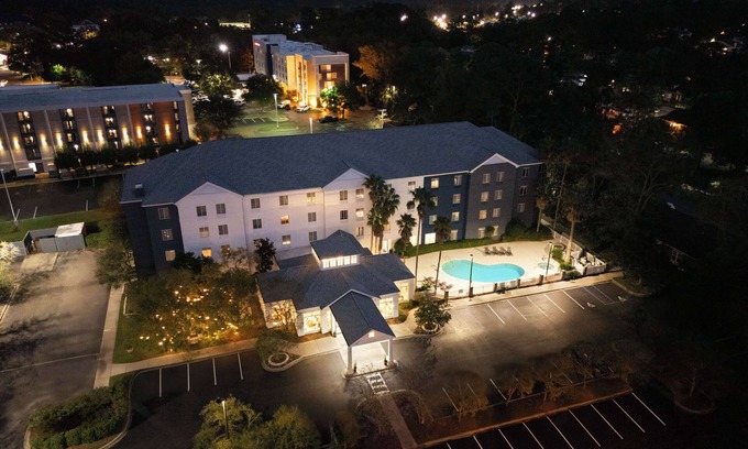 Tallahassee Hotel | Hilton Garden Inn Tallahassee