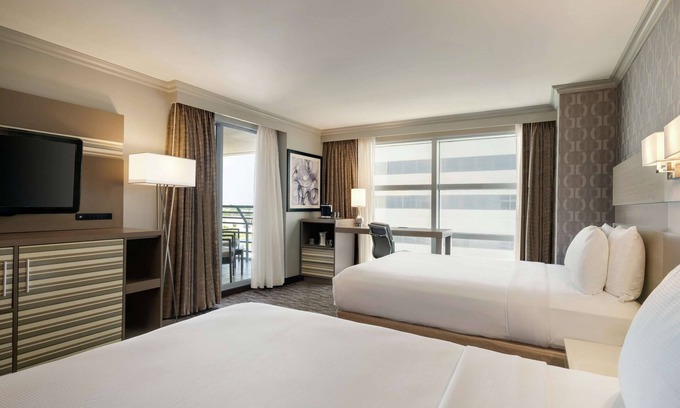 Melbourne Hotel | Hilton Melbourne, FL