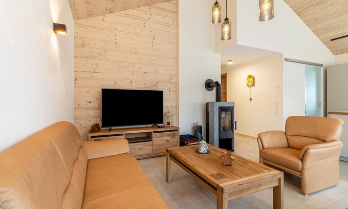 Zell am Harmersbach Apartment | Holiday Apartment "Im Rosengarten 3" with 2 Private Terraces, 2 Balconies & Wi-Fi