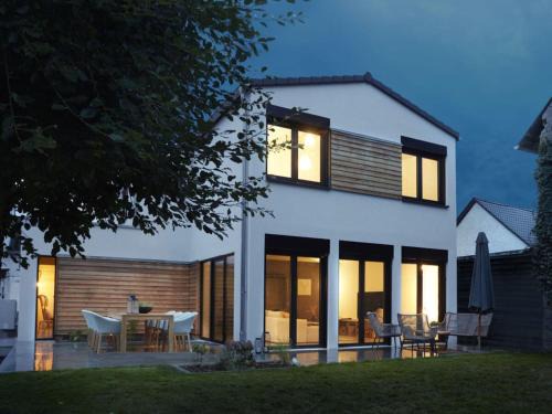Mayen Apartment | Holiday home Chalet 48