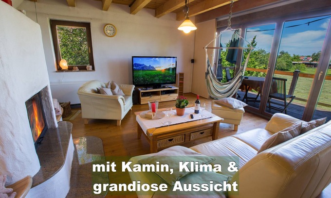 Linx House | Holiday home fireplace & air conditioning 160 sqm, 3 bedrooms, 12 persons near Strasbourg/Europapark