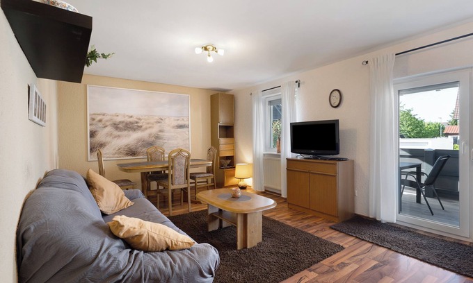 Marlen House | Holiday Home 'Kornfeld' with Balcony and Wi-Fi