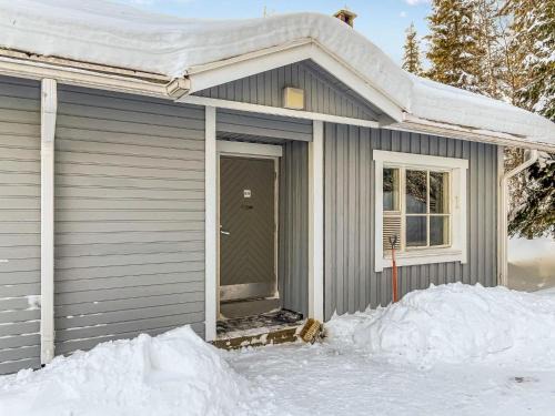 Yllasjarvi House | Holiday Home Ylläskakkonen b9 by Interhome