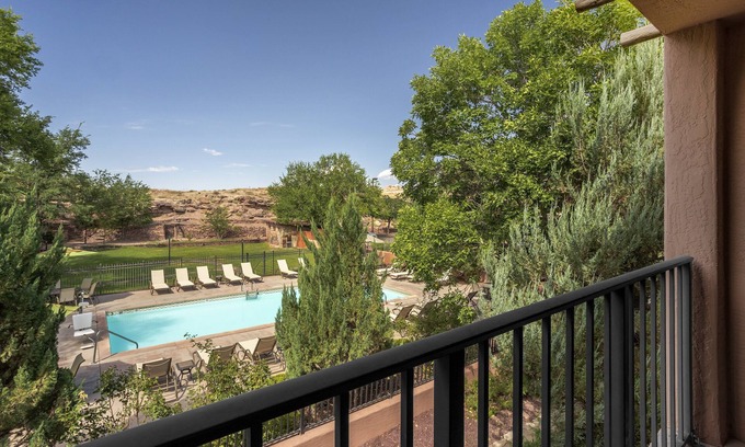 Chinle Hotel | Holiday Inn Canyon De Chelly by IHG