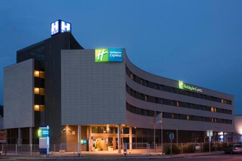 Molins de Rei Hotel | Holiday Inn Express Molins de Rei by IHG